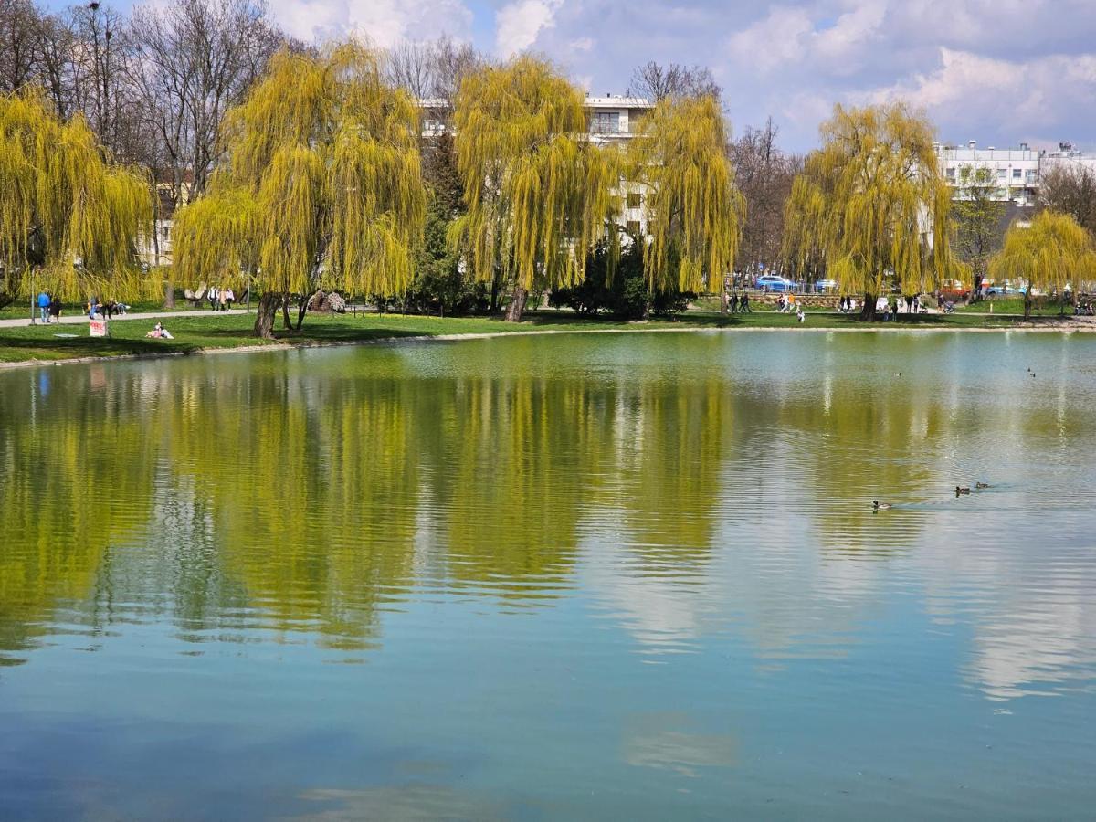 Apartament Central Park Kielce Exteriör bild